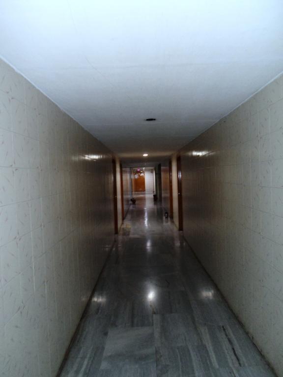 Hotel Bhimas Paradise Τιρουπάτι Εξωτερικό φωτογραφία