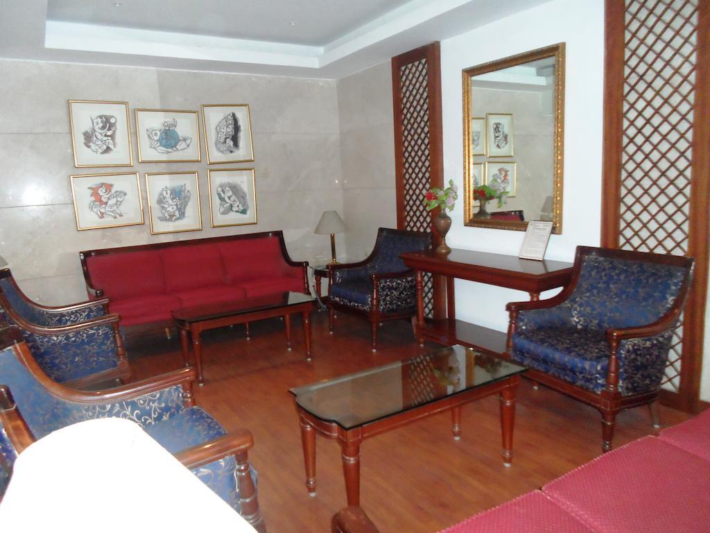 Hotel Bhimas Paradise Τιρουπάτι Εξωτερικό φωτογραφία